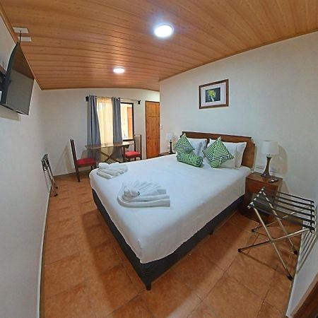 Casa Jungle Monteverde B&B Экстерьер фото