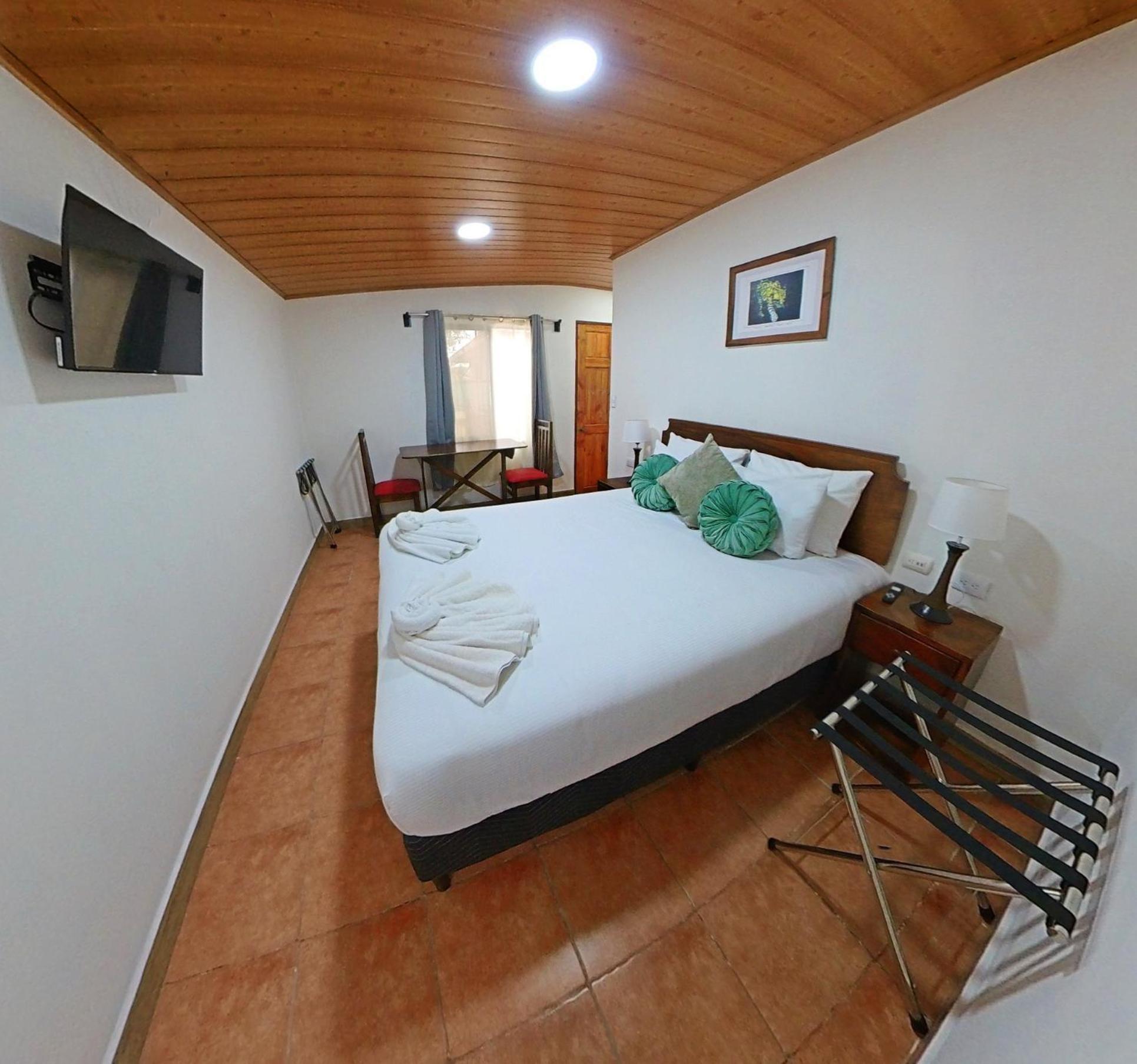 Casa Jungle Monteverde B&B Экстерьер фото